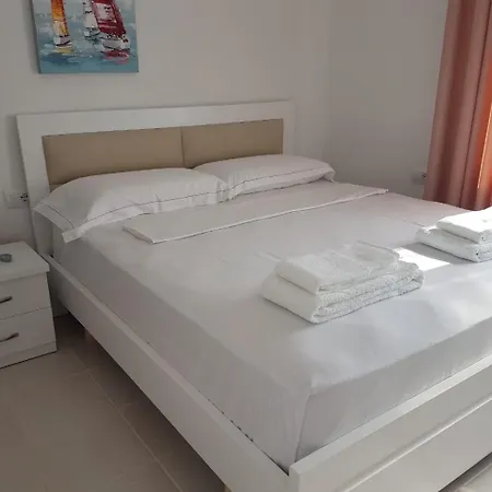 Privatunterkunft Alikaj Sarandë