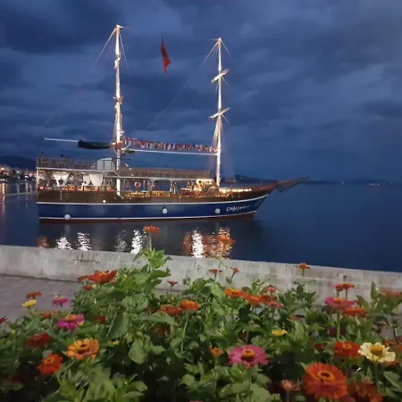 Vila Alikaj * Sarande